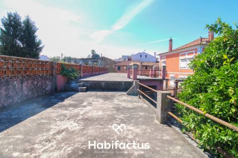 Quinta T6 de 1945 em Sabugosa - Tondela