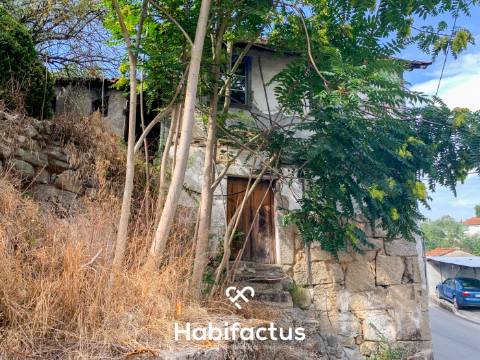 Moradia para restaurar T2