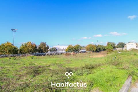 Lote Lajeosa do Dão bons acessos a Viseu, tranquilidade da vila,