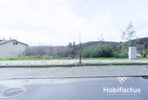 Lote de terreno para construção em Viseu.