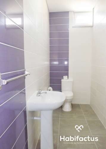 Loja a 50 mentros do Rossio - Viseu