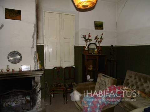 Quinta T5 Venda em Vila Nova de Tazem,Gouveia