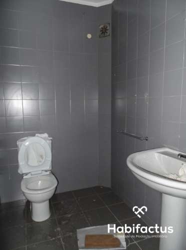 Loja no centro de Viseu.