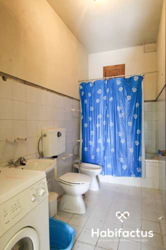 Moradia T4 para venda na Vila medieval de Penedono.