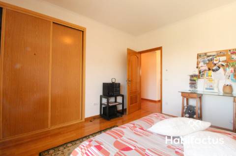 Moradia T5 com piscina junto da cidade de Viseu