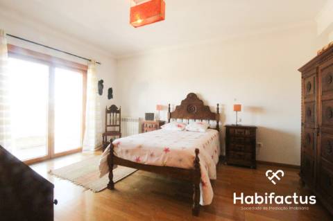 Moradia T5 com piscina junto da cidade de Viseu