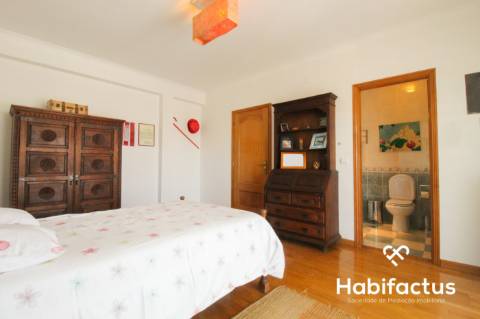 Moradia T5 com piscina junto da cidade de Viseu