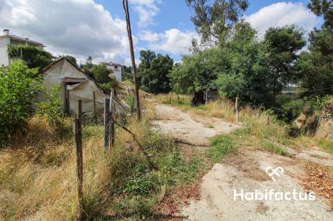 Terreno rústico em zona de construção com 10.365 m2