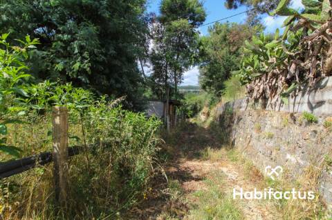 Terreno rústico em zona de construção com 10.365 m2