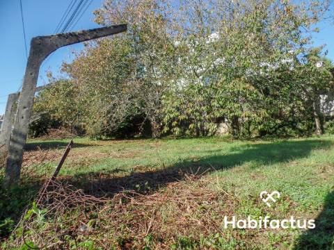 Lote de terreno urbano localizado junto à da cidade