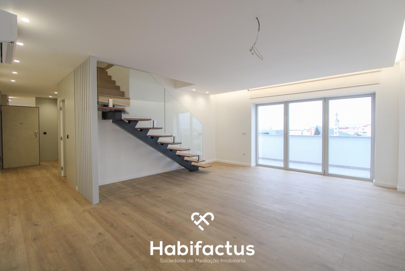 Apartamento T3 Duplex em Viseu