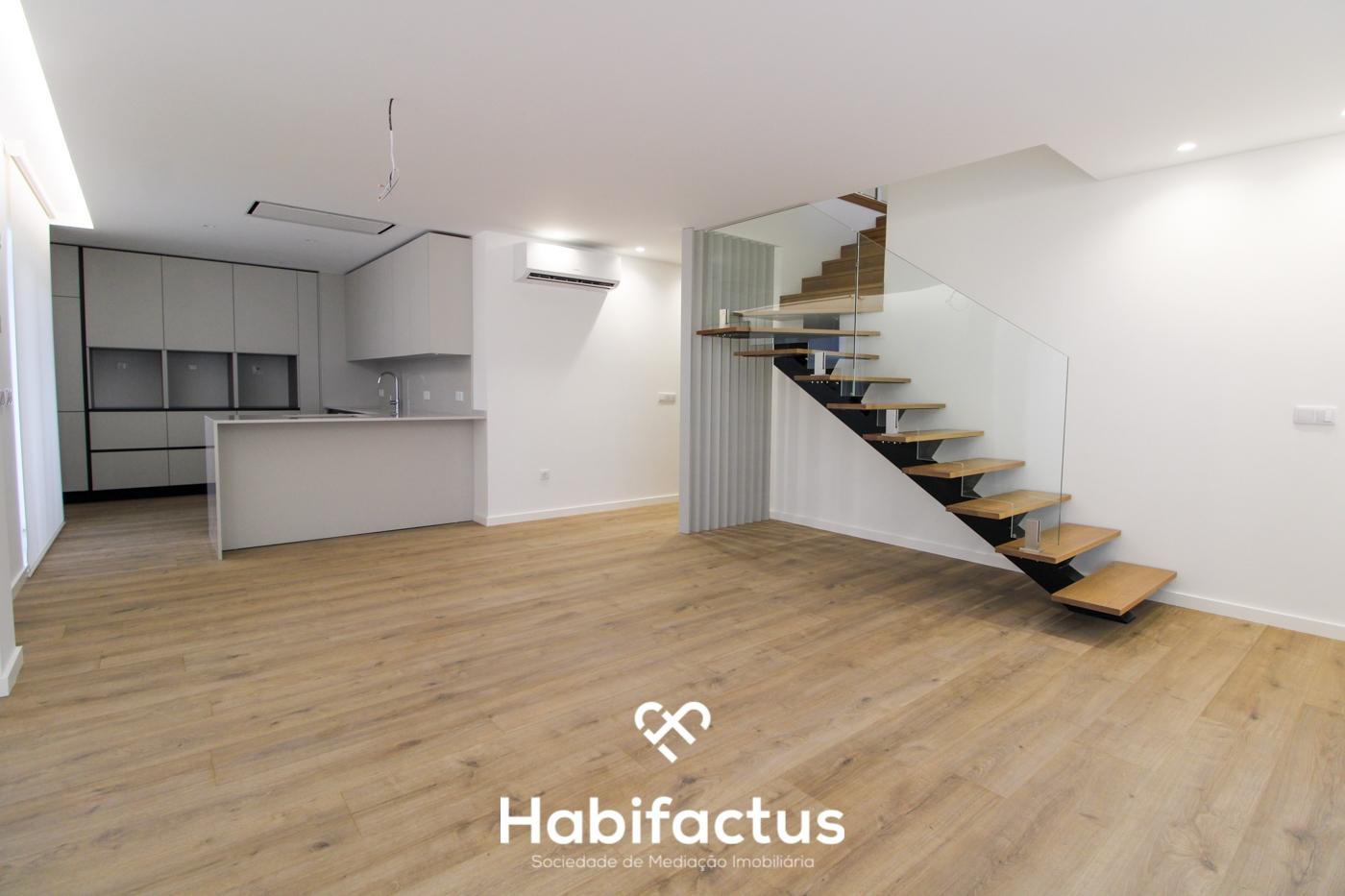 Apartamento T3 Duplex em Viseu