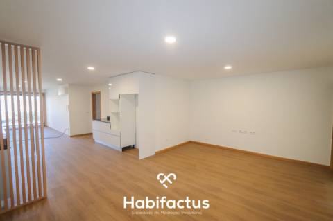 Loja+Apartamento T2 para venda em Viseu