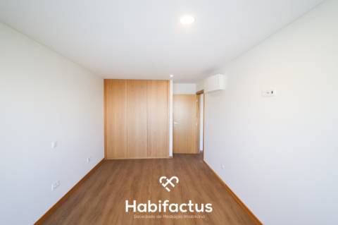 Loja+Apartamento T2 para venda em Viseu