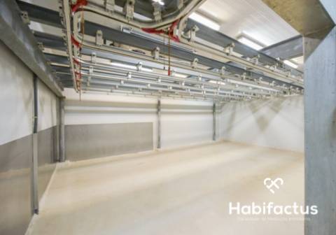 Armazém para venda em Viseu.