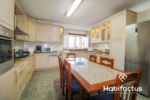 Moradia Isolada térrea com piscina - Viseu