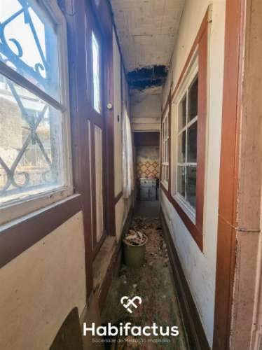 Prédio T5 para Reconstrução Centro de Viseu