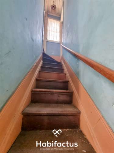 Prédio T5 para Reconstrução Centro de Viseu