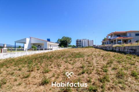 Terreno em Tondela