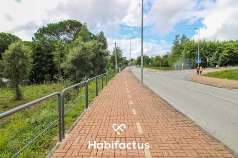 Lote Rústico de 1110 m² em Carregal do Sal.