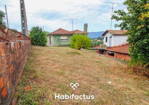 Moradia Isolada T5 às Portas de Tondela