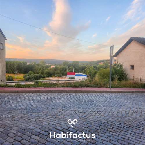 Terreno Urbano em Vale de Açores