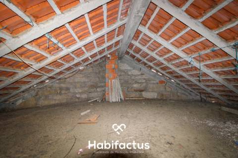 Moradia Rústica T3 em Miusela, Penalva do Castelo