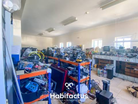 Armazém para arrendar em em Viseu