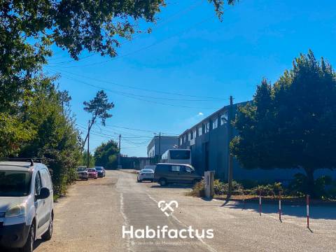 Armazém para arrendar em em Viseu