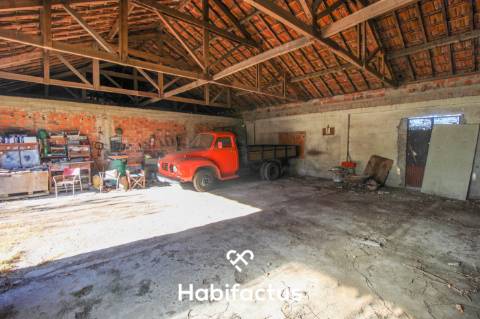 Armazém à venda em Campo de Besteiros