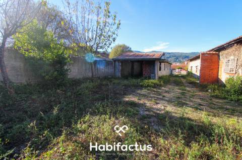 Armazém à venda em Campo de Besteiros