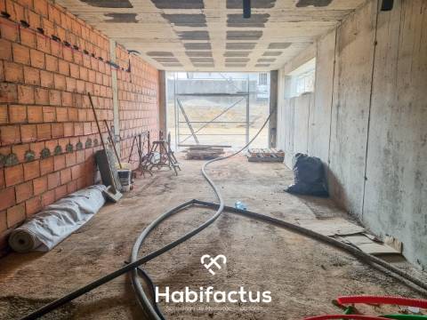 &#8203;&#8203;&#8203;&#8203;&#8203;&#8203;&#8203;&#8203;&#8203;&#8203;&#8203;&#8203;&#8203;&#8203;Apartamento T2 duplex com terraço em construção - Viseu