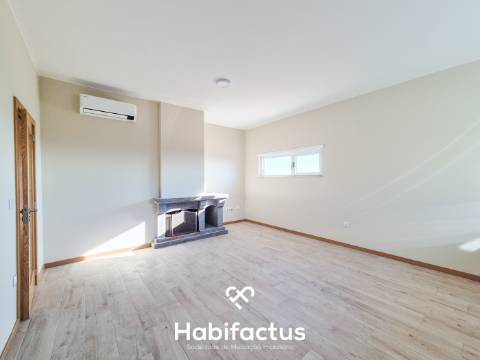 Andar moradia T2 para venda em Viseu