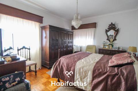 Apartamento T3 com terraço no centro de Viseu