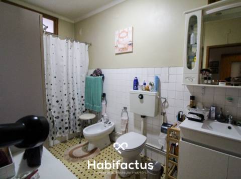 Apartamento T3 com terraço no centro de Viseu