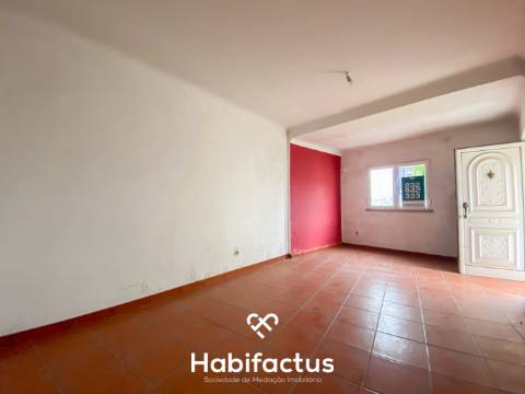 Moradia T2 à venda em Sobral - Carregal do Sal - Viseu