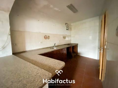 Moradia T2 à venda em Sobral - Carregal do Sal - Viseu