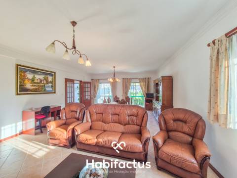 Moradia T4 para venda em Viseu