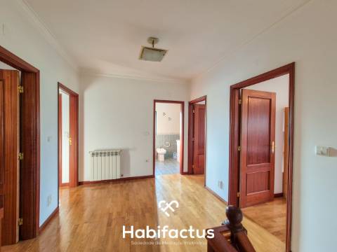 Moradia T4 para venda em Viseu