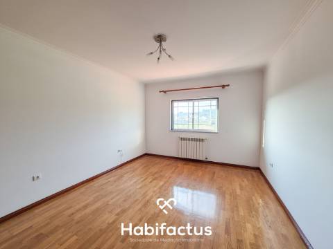 Moradia T4 para venda em Viseu