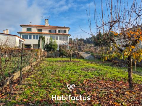 Moradia T4 para venda em Viseu