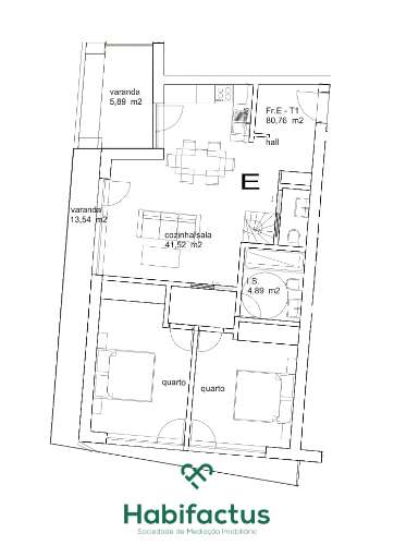 Apartamento T2 no centro de Tondela com vista para a Serra