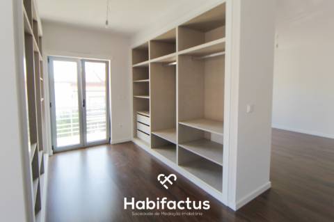 Moradia Geminada T3 em construção - Viseu