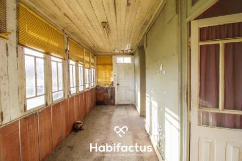 moradia centenária t4 para restaurar