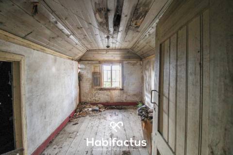 moradia centenária t4 para restaurar