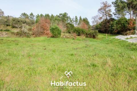 Terreno Rústico para construção - Viseu