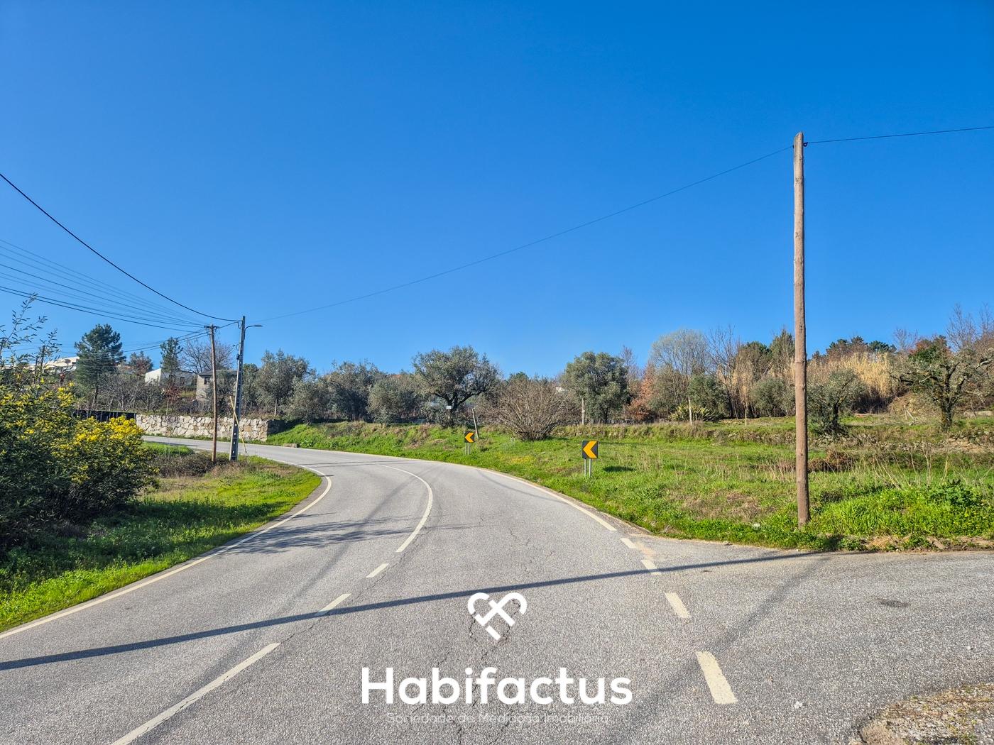 Terreno Rústico para construção - Viseu