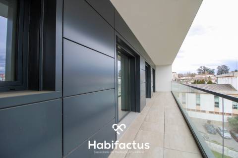 Apartamento T3 duplex de luxo - Viseu