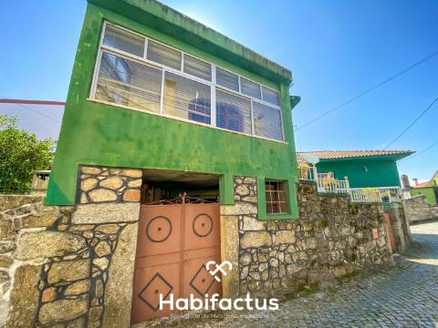 Moradia T4 +1 para venda em Várzea Cova de Tavares, Mangualde - Viseu – Vistas para a Serra da Estre