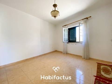 Moradia T4 +1 para venda em Várzea Cova de Tavares, Mangualde - Viseu – Vistas para a Serra da Estre